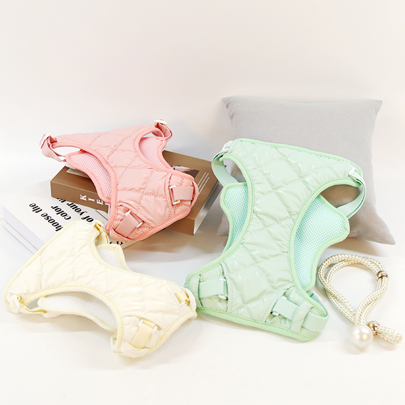 Cloud lightweight pet harness